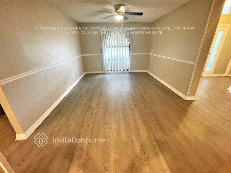 Building Photo - 2112 Jonathan Ln