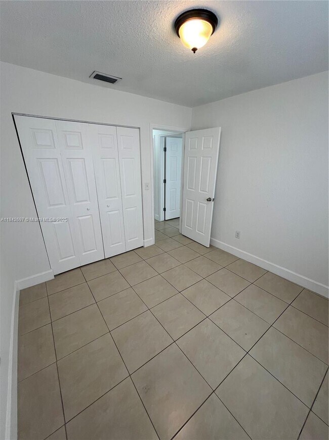 Building Photo - 25811 SW 132nd Ave