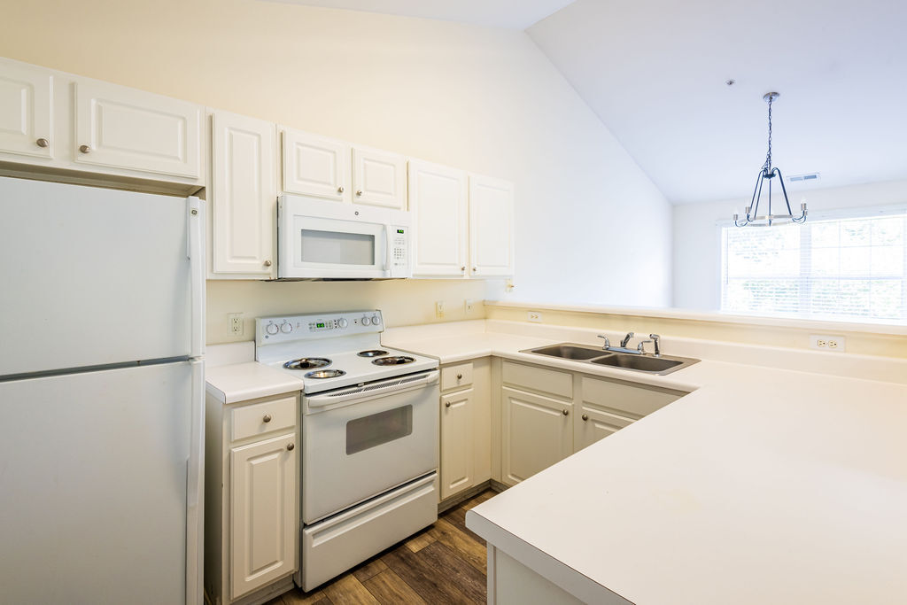 Building Photo - 1122 Chenille Dr