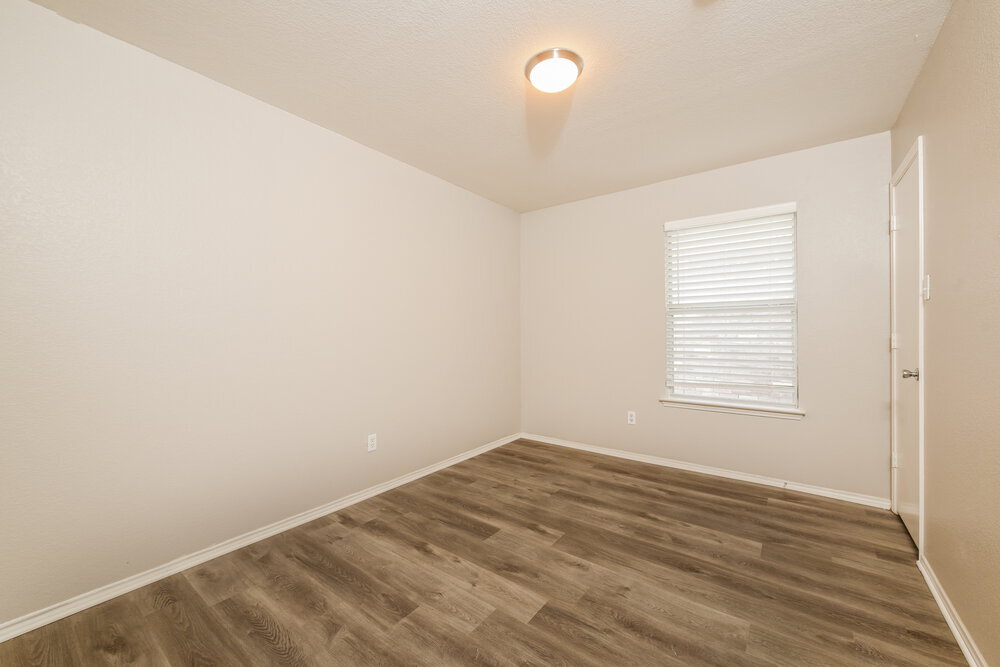 Building Photo - 5412 Beaver Ridge Dr