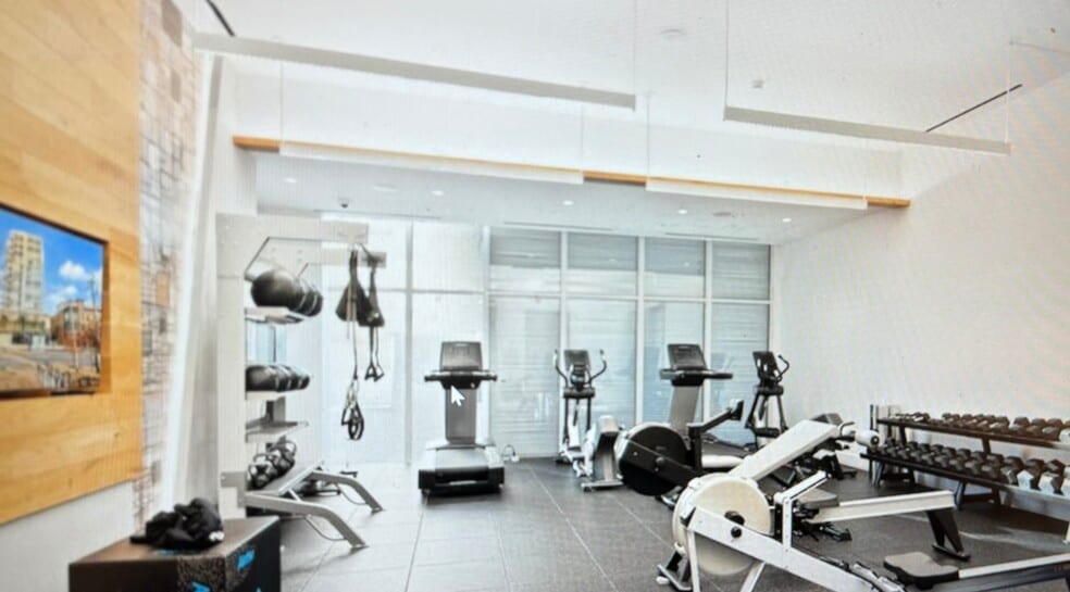 Building Photo - 925 N Fairfax St