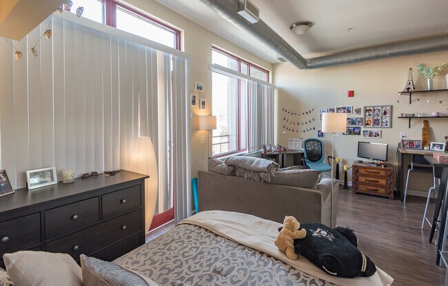 Interior Photo - Studio 531