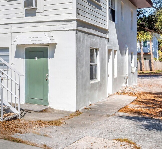 Building Photo - 416 Skinner Blvd