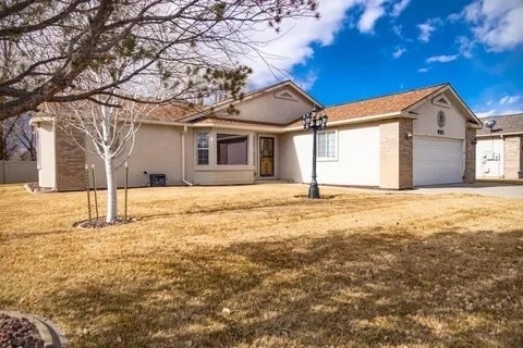 Building Photo - 601 Shadowbrook Dr