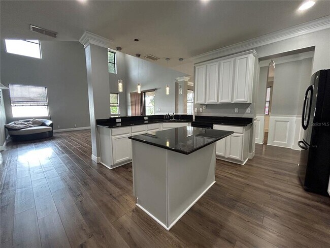 Building Photo - 3538 Foxchase Dr