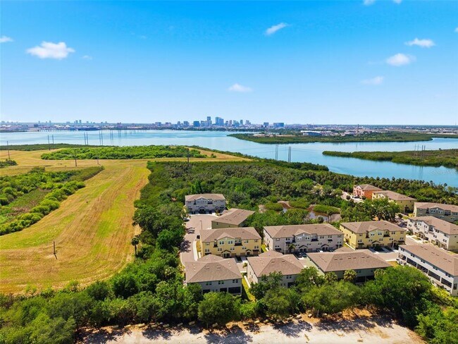 Building Photo - 873 Tennyson Mill Cir