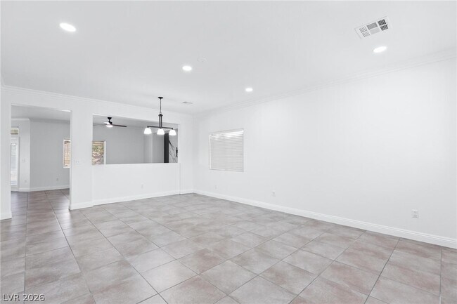 Building Photo - 10980 St Rafael St