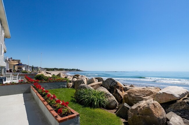 Building Photo - 1044 Ocean Blvd