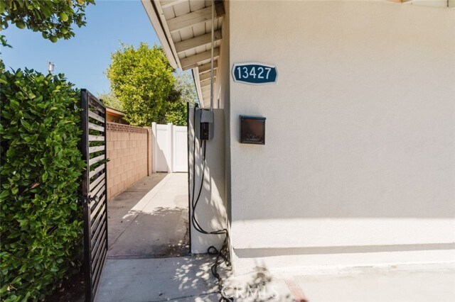 Building Photo - 13427 Bracken St