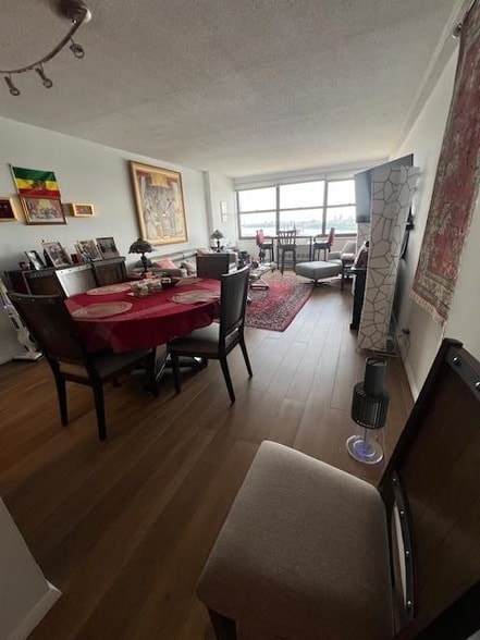 Building Photo - 7002 JFK Blvd E