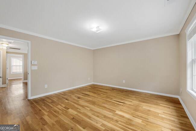 Building Photo - 3194 Cedar Glade Ln NE