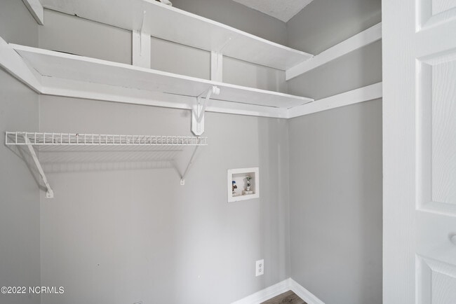 Building Photo - 206 Lorraine Ct