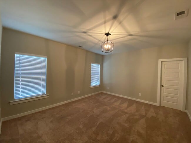 Building Photo - Home for Rent in Thorsby, AL!!! Available to View with 48-hour notice!!!