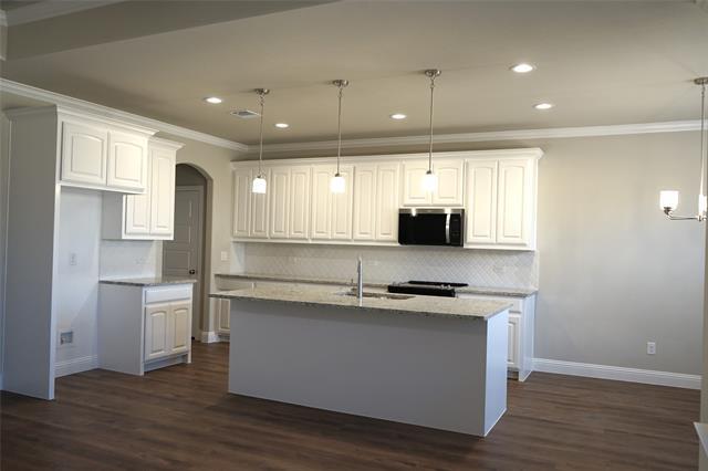 Building Photo - 707 Broken Bow Ln