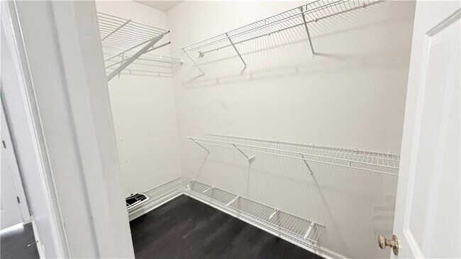 Building Photo - 4166 Glenaire Way NW