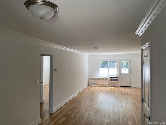 Building Photo - 400 Dawson Ln