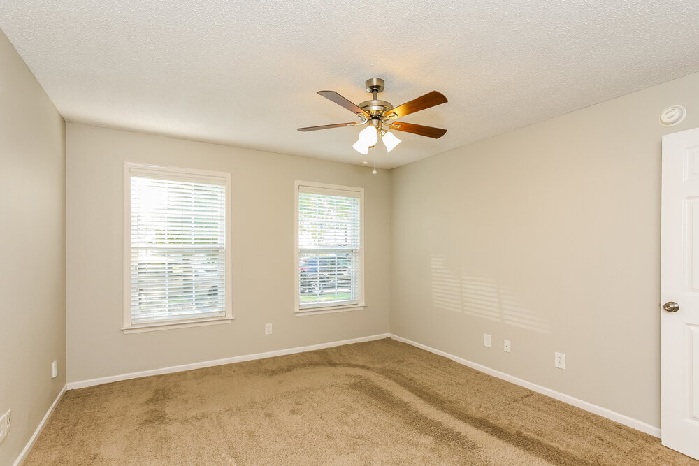Building Photo - 14384 Black Farm Dr