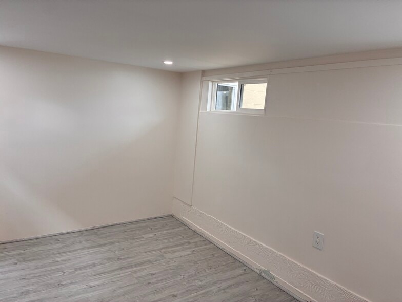 Building Photo - 914 Kinau St