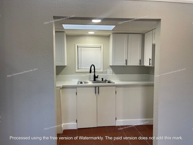 Building Photo - Nice Home For Rent