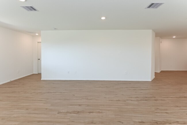 Building Photo - 24215 Becker Hollow Ln