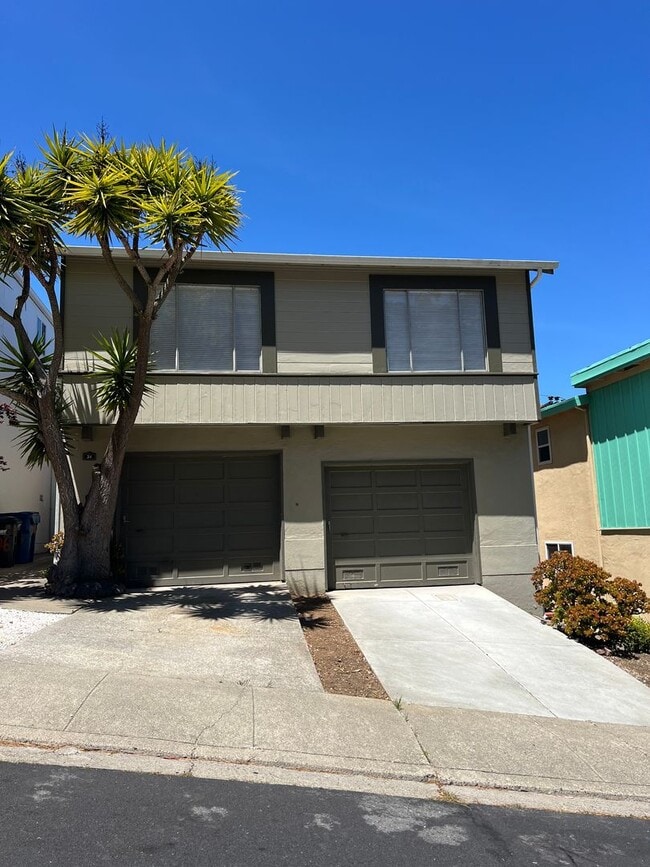 Primary Photo - Daly City Home 4Bed 3 Ba