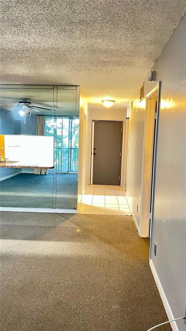 Building Photo - 7175 Orange Dr