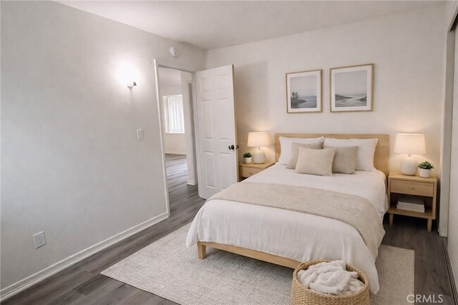 Building Photo - 45225 Sunset Ln