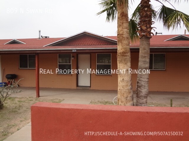 Building Photo - 809 N Swan Rd