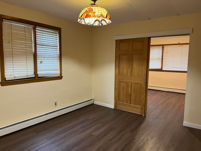 Building Photo - 36 Humphrey Ave