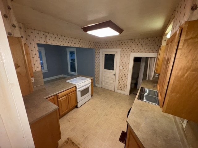 Building Photo - 2061 N College St