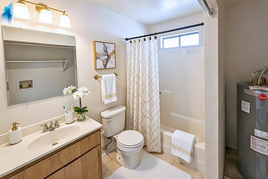 Building Photo - Charming 2-bedrooms, 1-bath downstairs apartment in the heart of Prescott Valley!