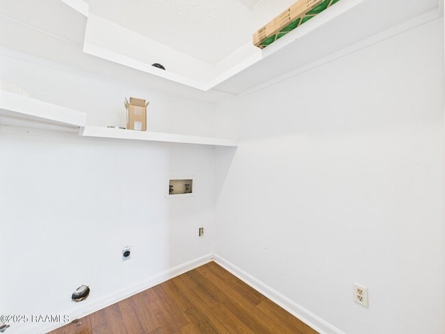 Building Photo - 128 Pigeon Loop