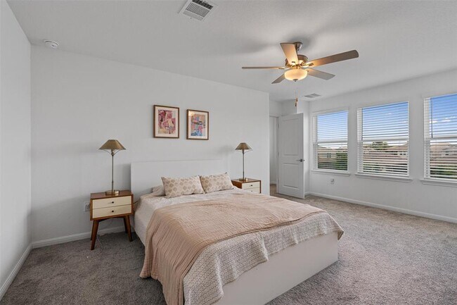 Building Photo - 13506 Grand Central Dr