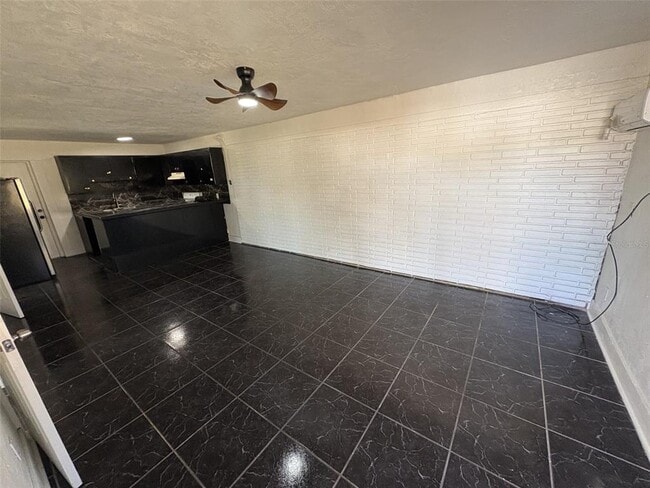 Building Photo - 1836 SW Harlem Cir