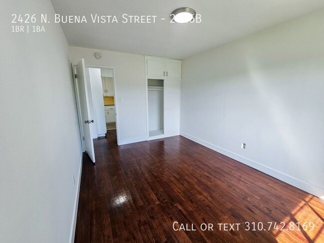 Building Photo - 2426 N Buena Vista St
