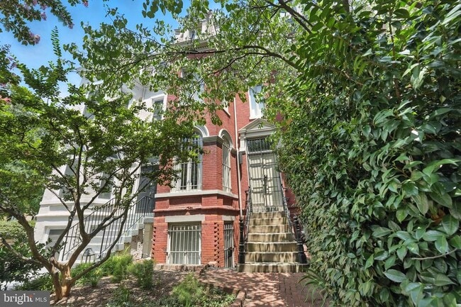Primary Photo - 1507 R St NW