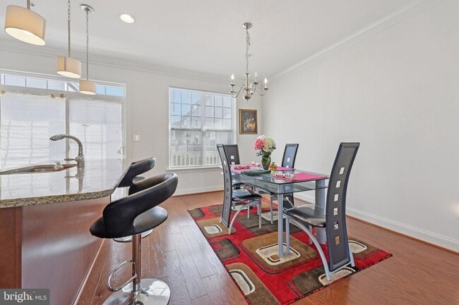 Building Photo - 7206 Wood Mdw Wy