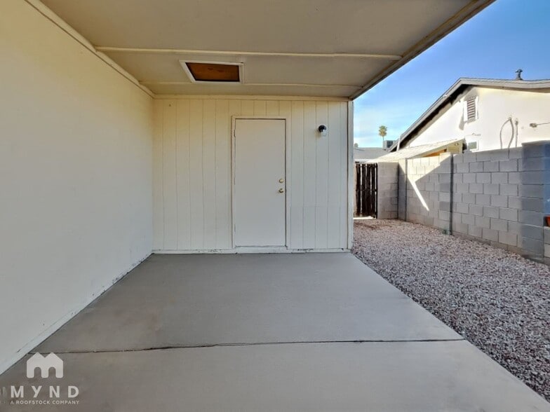 Building Photo - 4045 E Nancy Ln