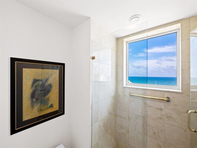 Building Photo - 3055 Harbor Dr