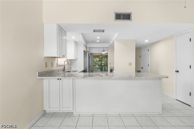 Building Photo - 15751 Windward Way Cir