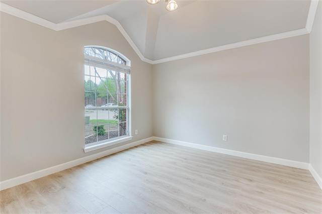 Building Photo - 1471 Tree Top Dr