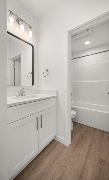 Building Photo - 19010 E Alki Ave