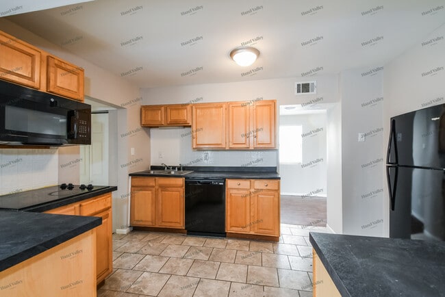 Building Photo - 3741 St Gregory Ct