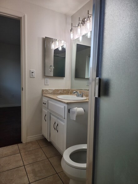 Master Bathroom - 431 S Simpson Ave