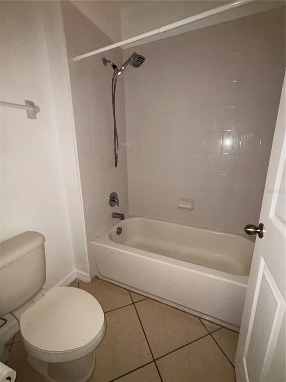 Building Photo - 2875 Sunstone Dr