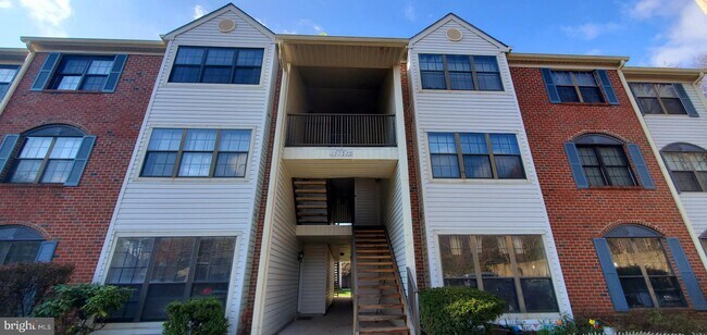 Building Photo - 18 Feiler Ct