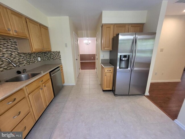 Building Photo - 1108 Coventry Way