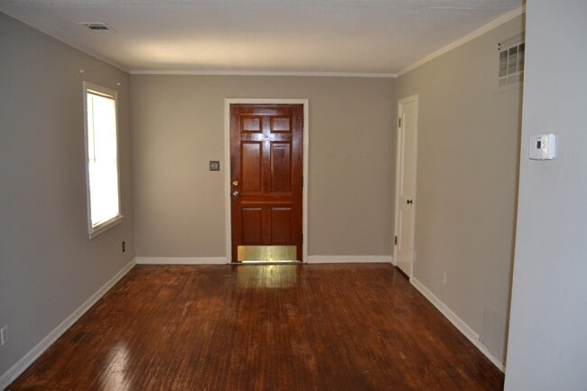 Building Photo - 1328 Marcia Rd