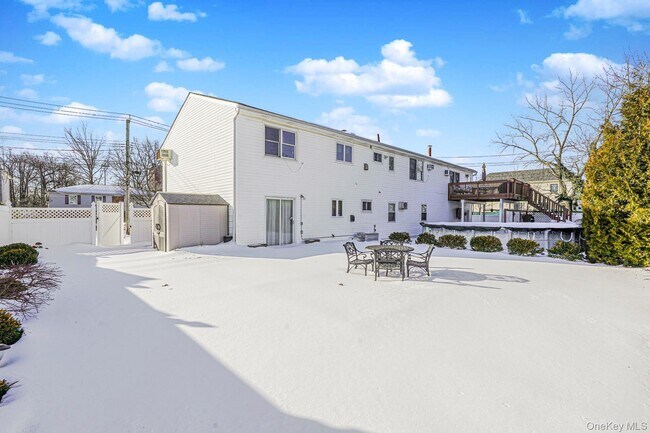 Building Photo - 317 Darlington Ave