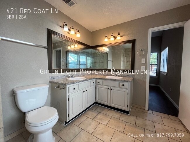 Building Photo - 421 Red Coat Ln